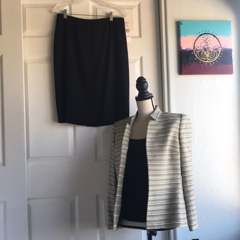 ⚜️NEW Kasper suit set